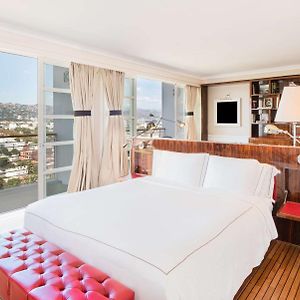 Signature Loft King Suite