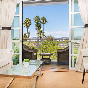 Premium King Room Beverly Hills View